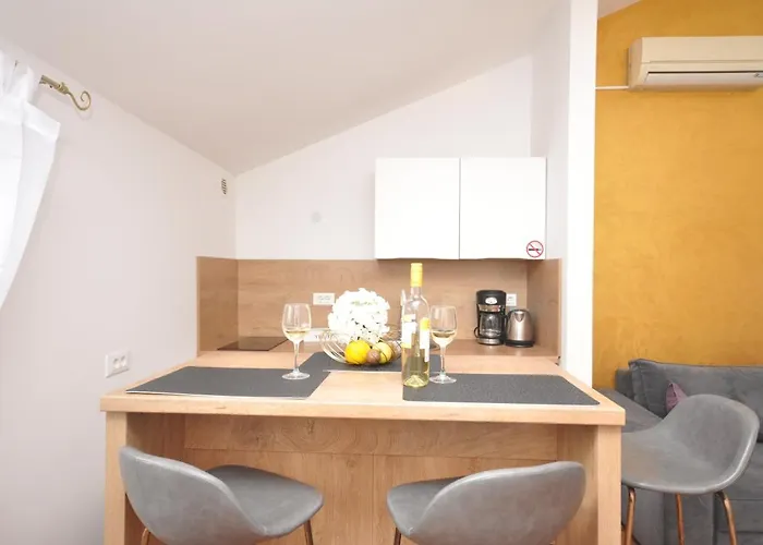 Apartament Kala Main Square *