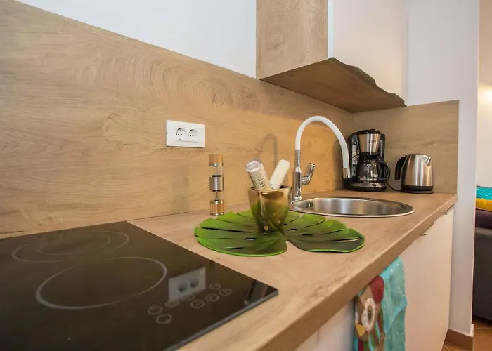 Kala Main Square Apartment *