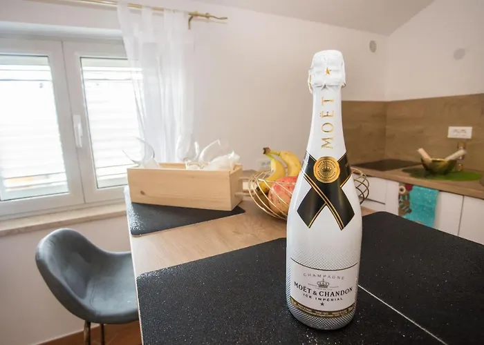 Kala Main Square Apartamento Poreč